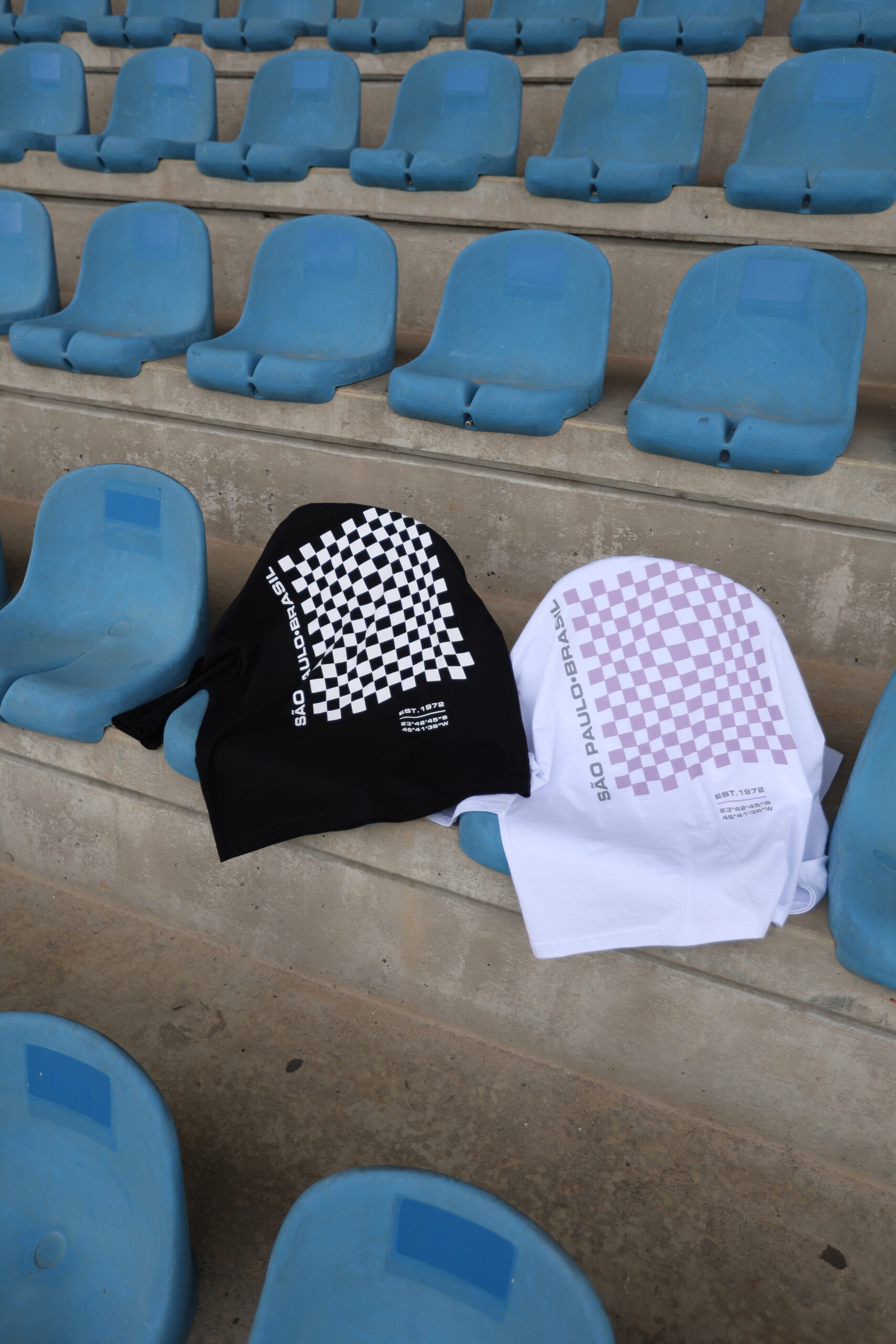 Camiseta Quadriculada (Black/White)